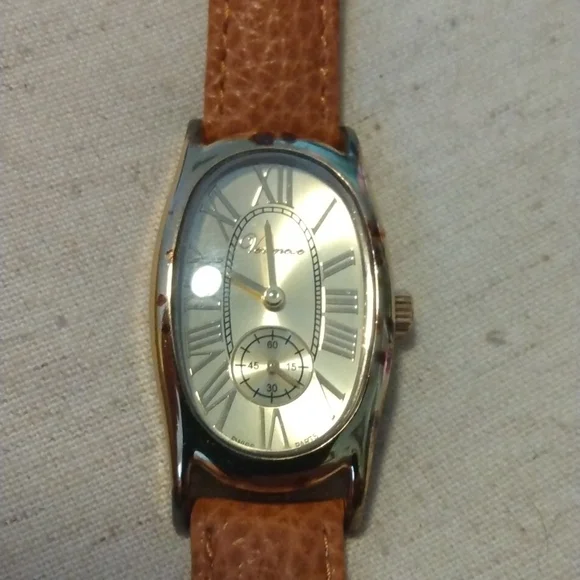 VERONESE Sterling Silver Brown Leather Watch excellent condition - Picture 1 of 4